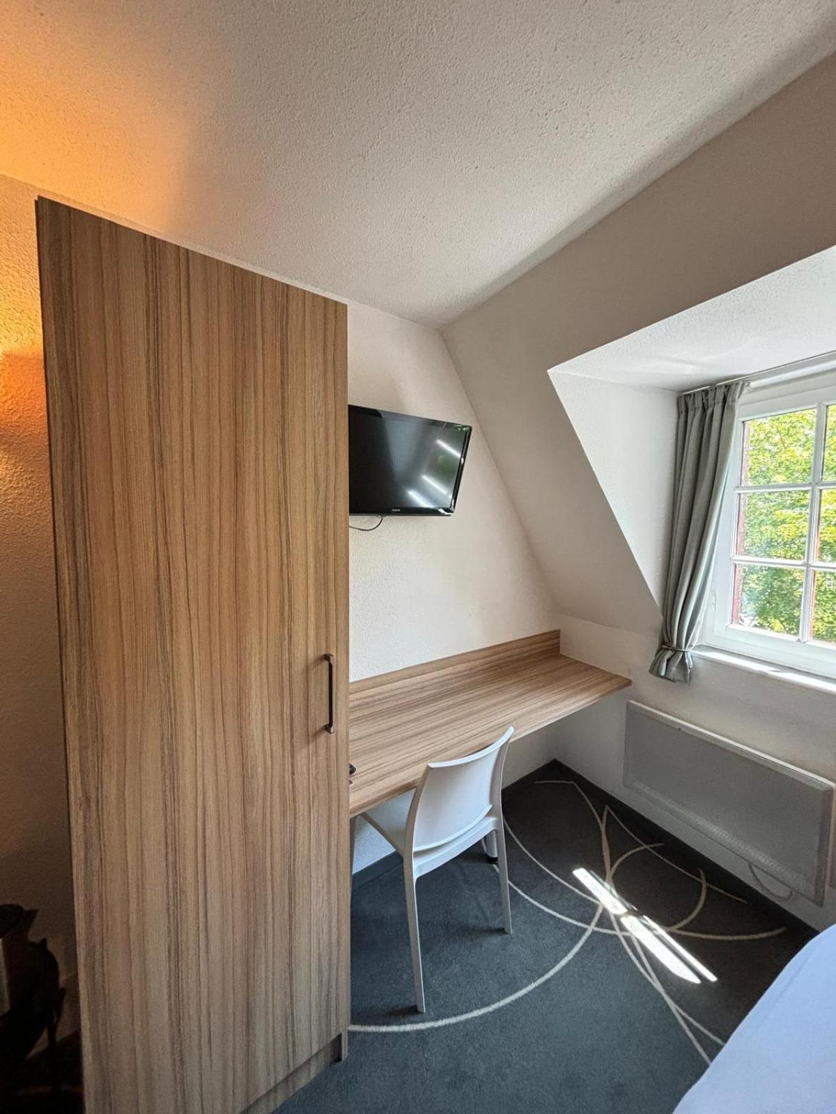 Hotel Le Blason Amboise Luaran gambar