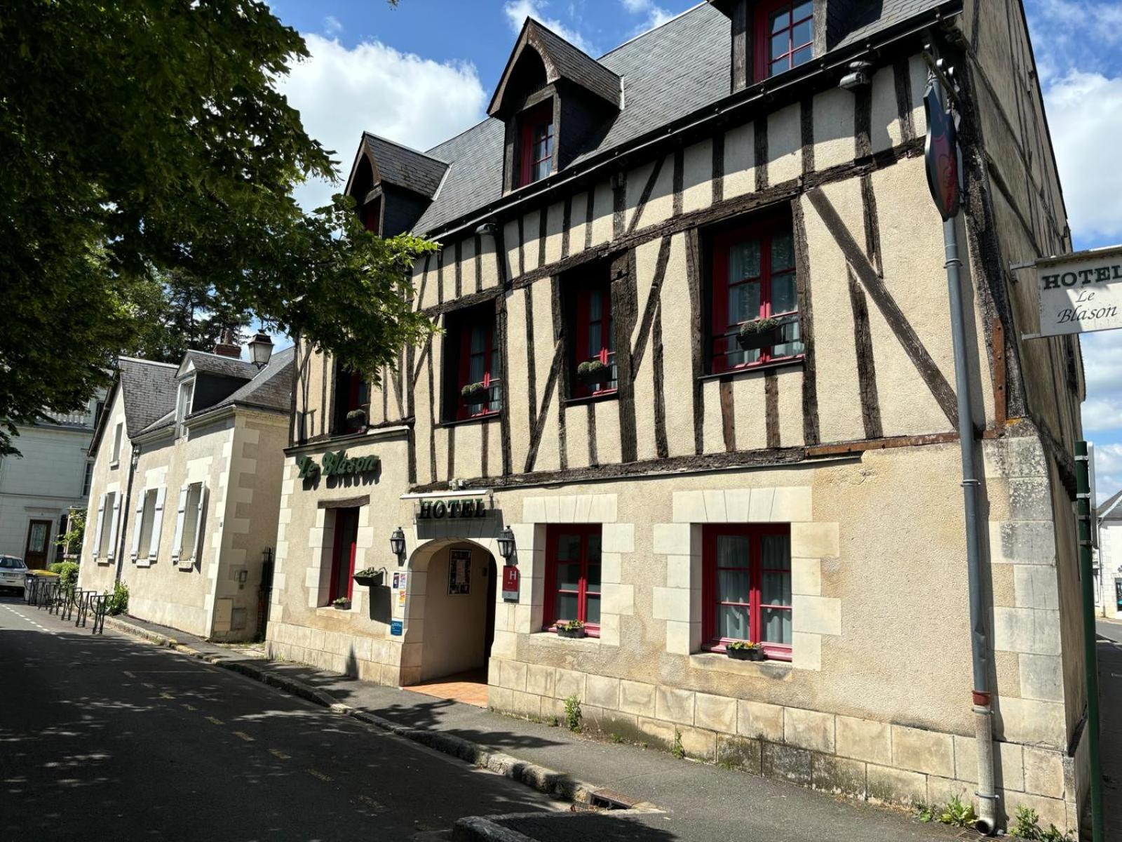 Hotel Le Blason Amboise Luaran gambar