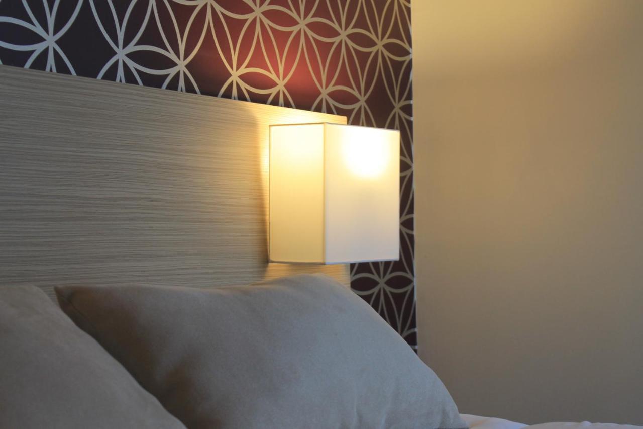 Hotel Le Blason Amboise Luaran gambar